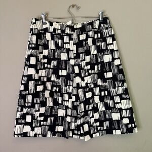 Talbots skirt‎ front pleat Size 8 black white print lined